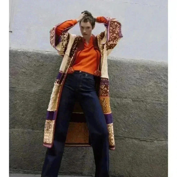 ✨SALE✨Zara Jacquard Cape Coat Special Edition - Picture 1 of 10